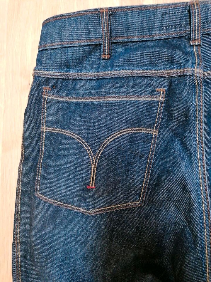 Revils Constructed Jeans, Gr. 33/32. Neuwertig! in Landau a d Isar