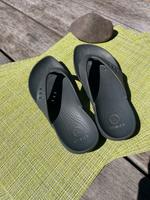 Crocs Zehentrenner Gr. 37/38 Nordrhein-Westfalen - Krefeld Vorschau