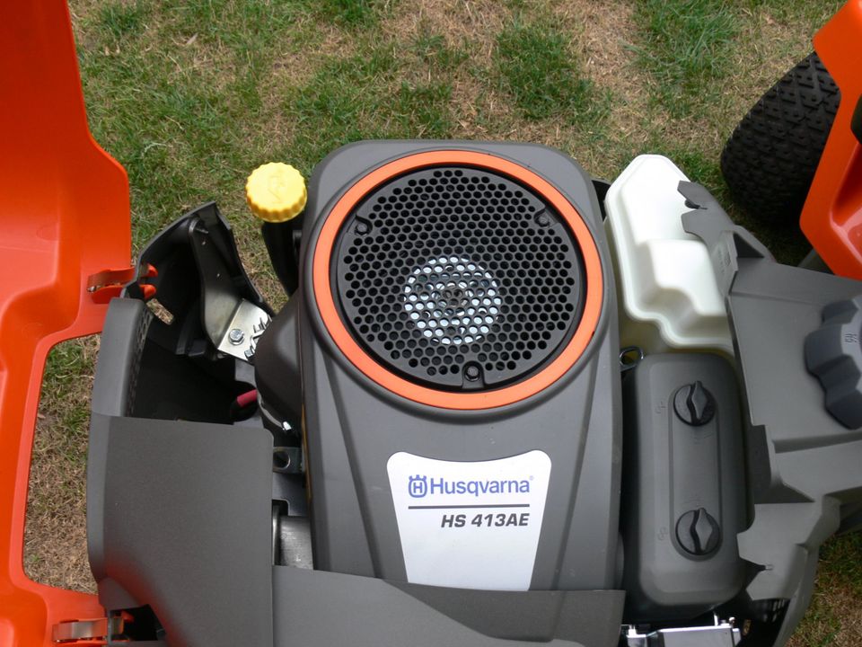 Husqvarna Rider 112C NEU Aufsitzrasenmäher Frontmäher Traktor in Westerkappeln