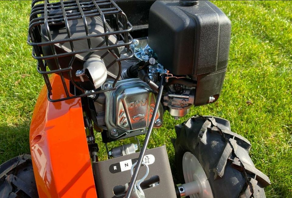 Husqvarna Gartenfräse / Motorhacke / Motorfräse zum Mieten/Leihen in Wolfenbüttel