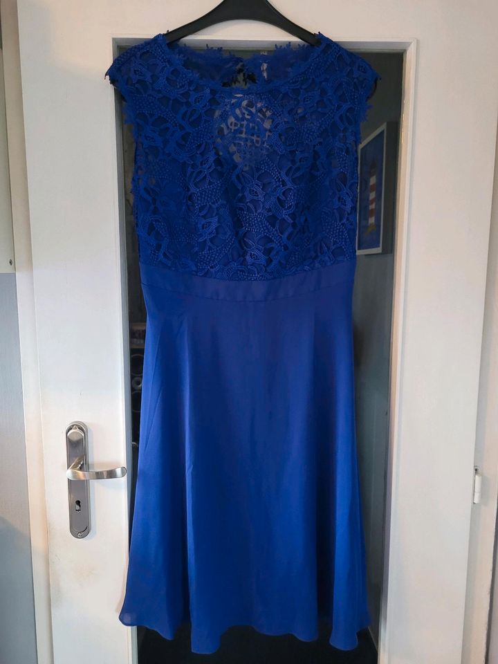 Kleid für den Abiball Größe 44 in Bad Schwartau