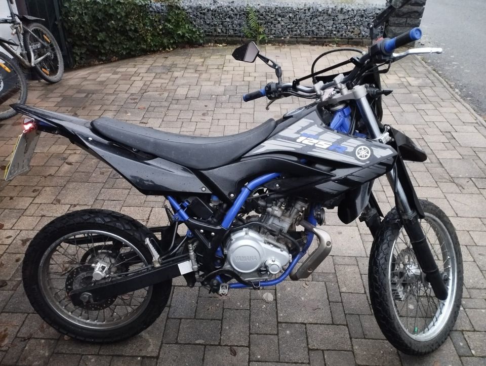 Yamaha WR 125 R in Haibach