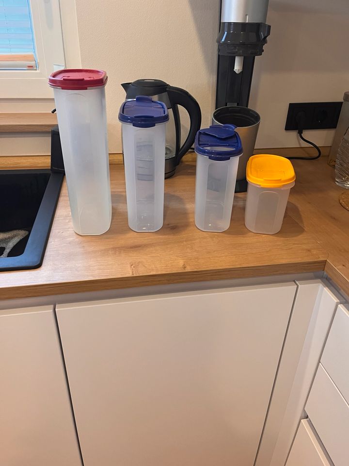 Tupperware Eidgenossen, 2,9+ 2,3+ 1,7+1,1 L in Melle