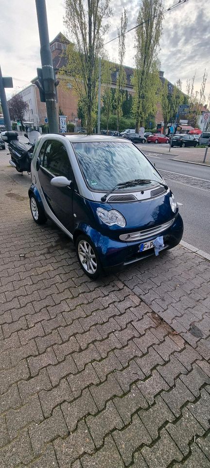 Kleine gebraucht wagen. In top Zustand in Frankfurt am Main