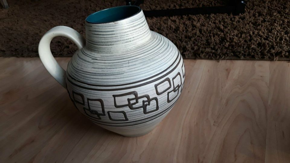 Verkaufe makellose Retro Blumenvase aus den 70er Jahren in Allagen