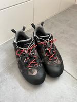 Lowa Zustiegschuh Approach Pro GTX Gr. 42 Wanderschuhe Bergschuhe Baden-Württemberg - Tamm Vorschau