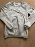 Pullover XS grau Friedrichshain-Kreuzberg - Friedrichshain Vorschau