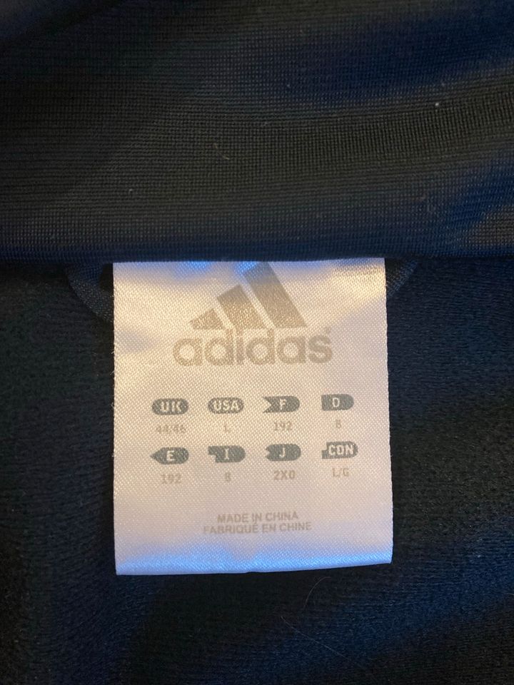 Adidas Trainingsjacke Blau/Rot Größe 8 in Köln