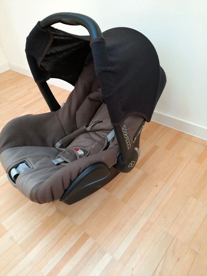 Maxi Cosi Citi Babyschale in Eggingen