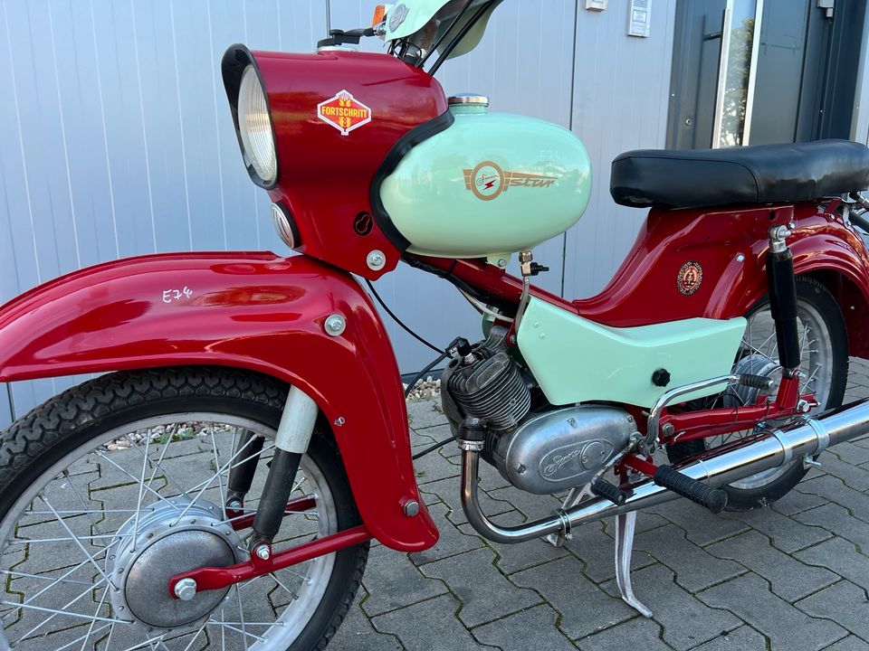 Simson Star SR4-2/1 SR4 RESTAURIERT 1974 Moped Mofa Roller E74 in Osterweddingen