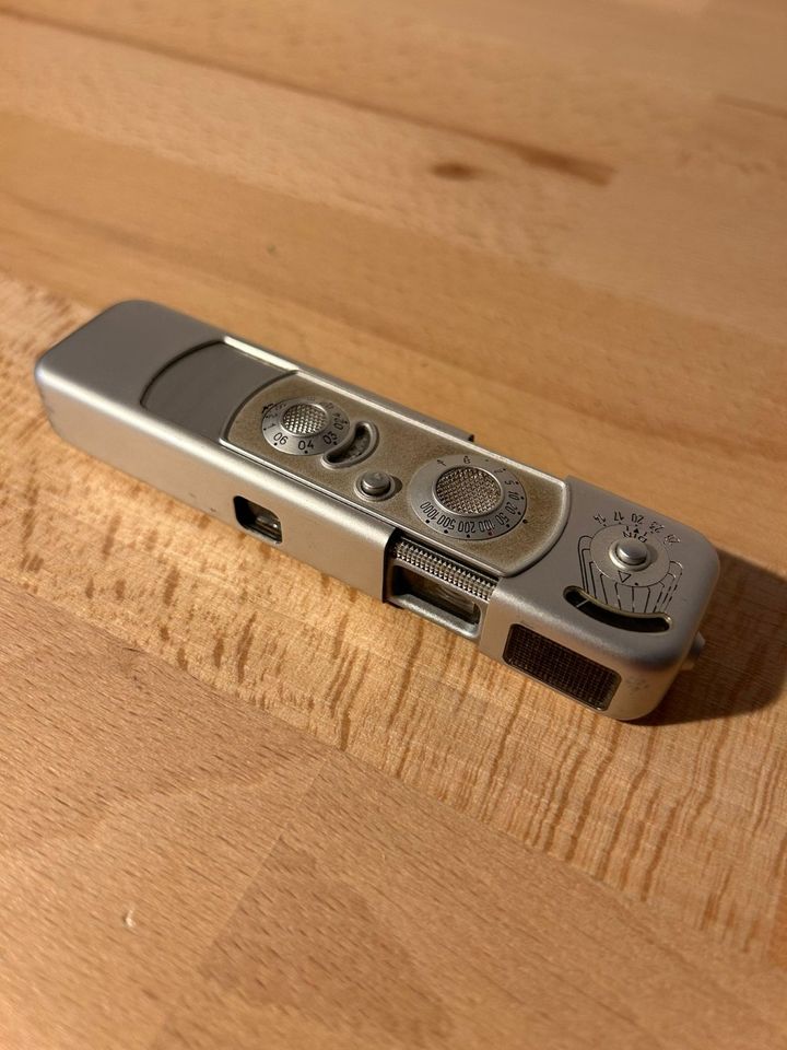 Kamera Minox B Spionagekamera mit Orginalhülle und Anleitung in Erdmannhausen