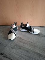 Damen Schuhe von Puma gr.42 Nordrhein-Westfalen - Wesseling Vorschau