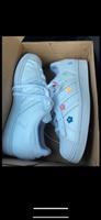 Neue Originale Adidas Superstar Hello Kitty Schuhe Essen-West - Frohnhausen Vorschau