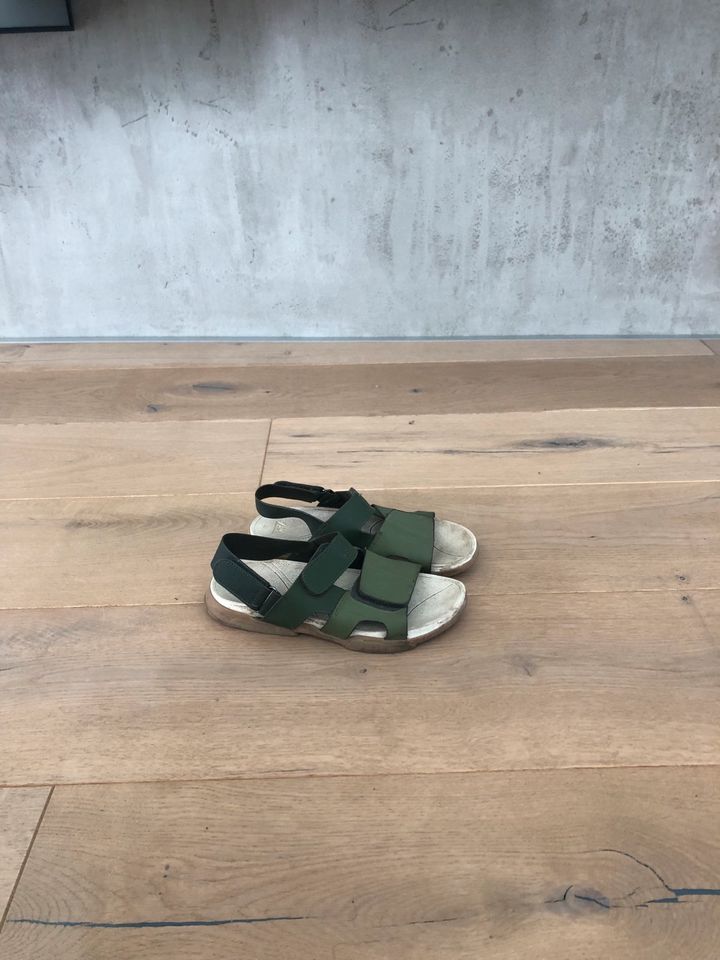 Zara Jungen Sommer Schuhe, Sandalen gr. 33 in Bielefeld