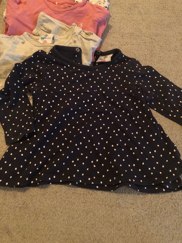 Langarmshirts, Gr. 80, Topomini, H&M, MinnieMouse in Apen