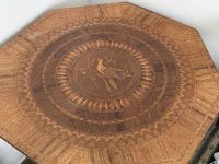 achteckiger antiker Tisch von Uccellino aus Nachlass Hessen - Usingen Vorschau
