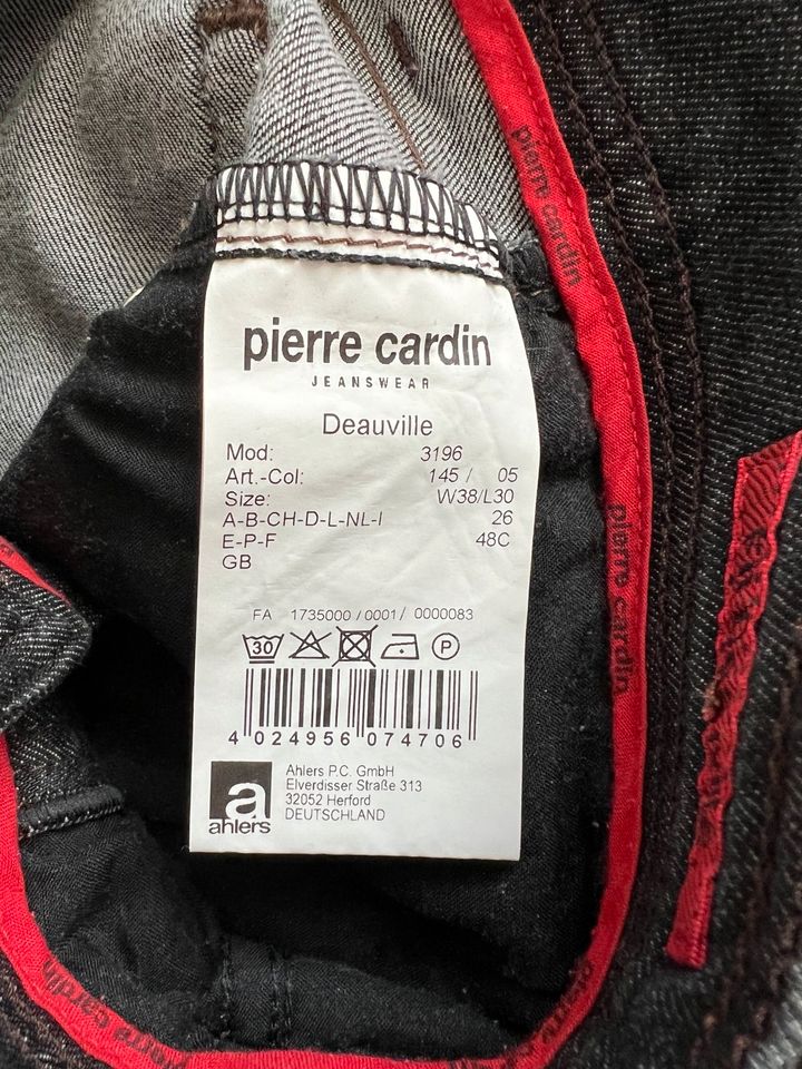 2 Pierre Cardin Herren Jeans Deauville 38/30 schwarz + blau in Hamburg