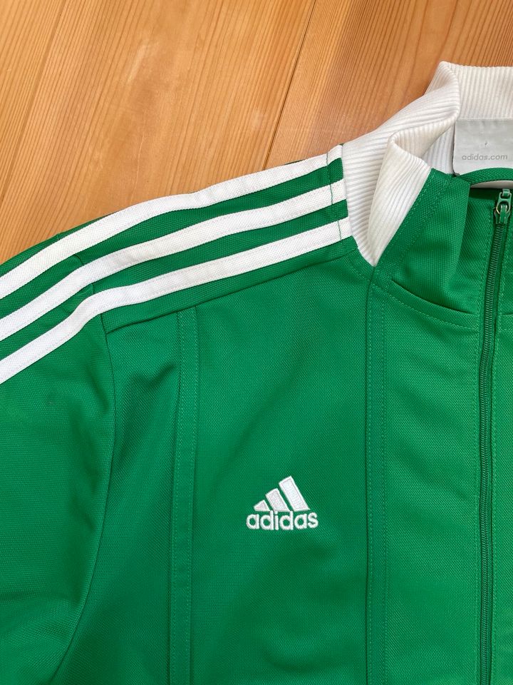 Original Adidas DFB Trainingsjacke grün Retro in Gelnhausen