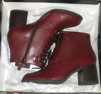 S.Oliver Stiefeletten Bordeaux echt Leder Grösse 36 Köln - Köln Buchheim Vorschau