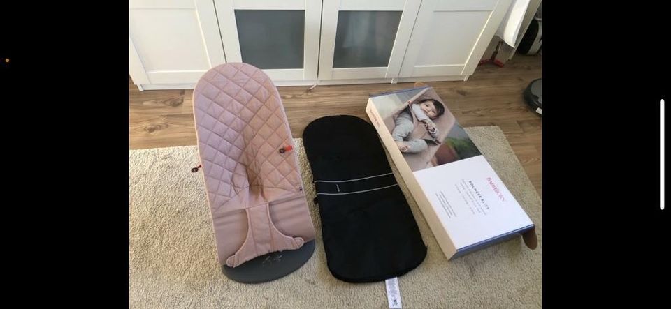 Babybjörn Bouncer Bliss rosa altrosa mit Transporttasche in Duisburg