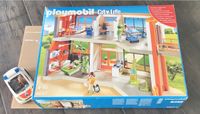 Kinderklinik mit Einrichtung von Playmobil 6657 & Notarztfahrzeug Bayern - Eckersdorf Vorschau