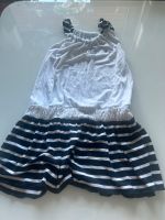 Armani Junior Kleid für Mädchen gr. 116 super erhalten Hessen - Bad Emstal Vorschau