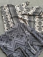 Je 8€ H&M Kleid Gr.34 kurz im Boho Stil schwarz weiß gemustert Baden-Württemberg - Achern Vorschau
