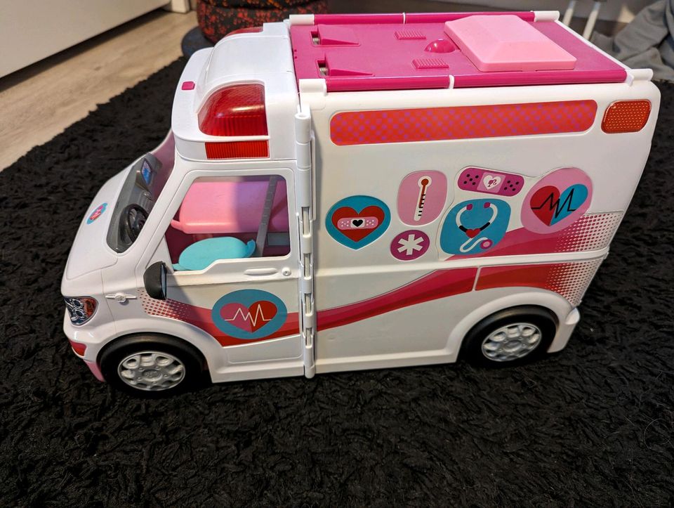 Barbie Krankenwagen in Elfershausen
