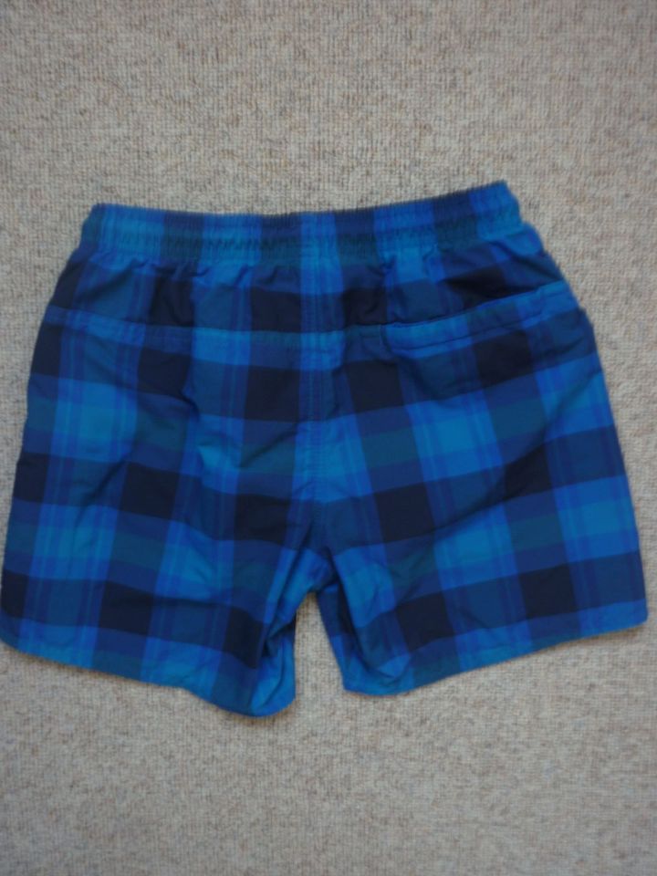 ADIDAS Bade-Shorts Gr. 140 in Bernburg (Saale)