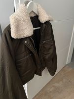 Bomber Jacke Pull and Bear Nordrhein-Westfalen - Erkelenz Vorschau