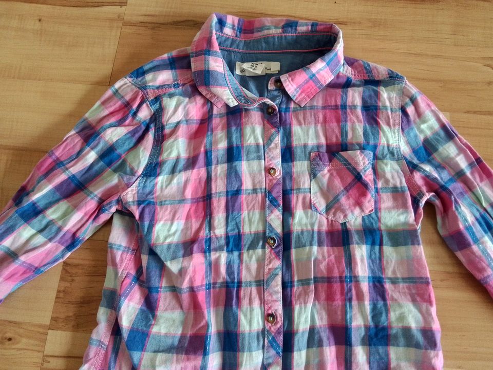 Süße Bluse pink weiß blau kariert von H&M in Gr. 164 in Großsolt