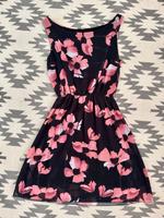 Kleid schwarz/pink Blumen Gr. 36 floral Thüringen - Neuhaus Vorschau