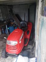 RASENTRAKTOR mit Kawasaki Motor Viertakt Sachsen-Anhalt - Genthin Vorschau