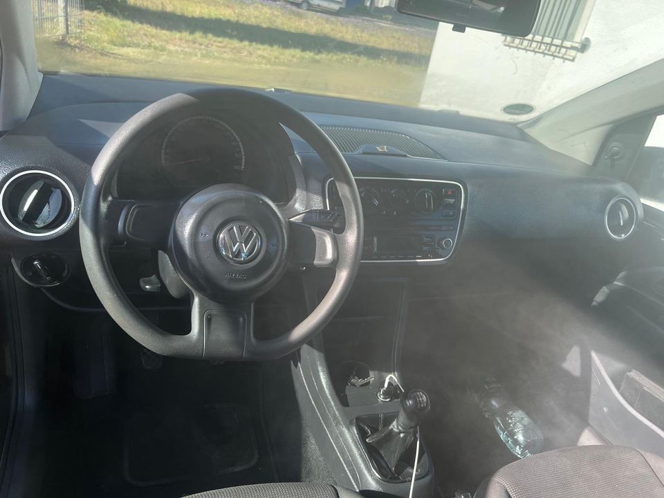 ♡ Gepflegter VW up! mit Klimaanlage ♡ in Braunschweig