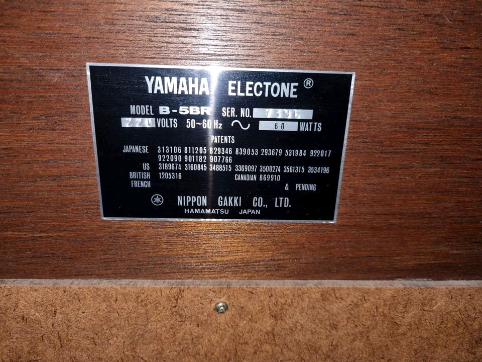 Yamaha Electone Model B-5BR elektronische Orgel in Waldsassen