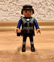 playmobil® Figur  Polizist | ! inklusive Versand ! Bayern - Roßtal Vorschau