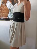 Elegantes Kleid von Calvin Klein Gr. 36 Berlin - Wilmersdorf Vorschau