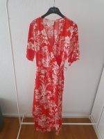 H&M Trend Wickelkleid 36 S rot weiß Blumenmuster Baden-Württemberg - Ochsenhausen Vorschau