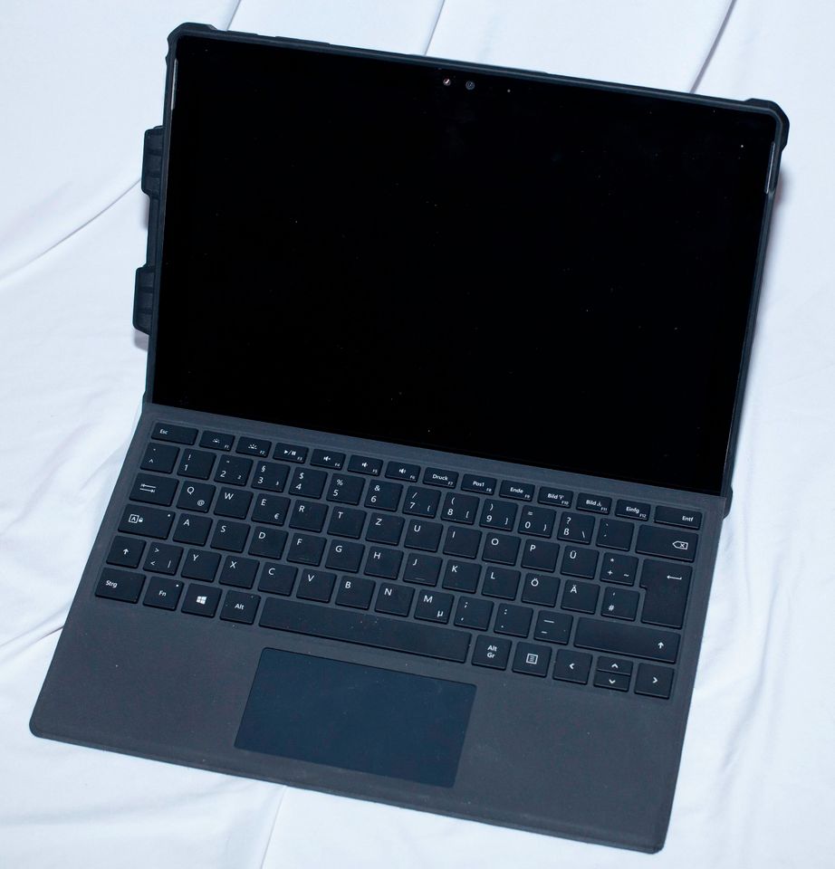 Surface Pro 4 i5 inkl. Tastatur und Stift in Tuntenhausen