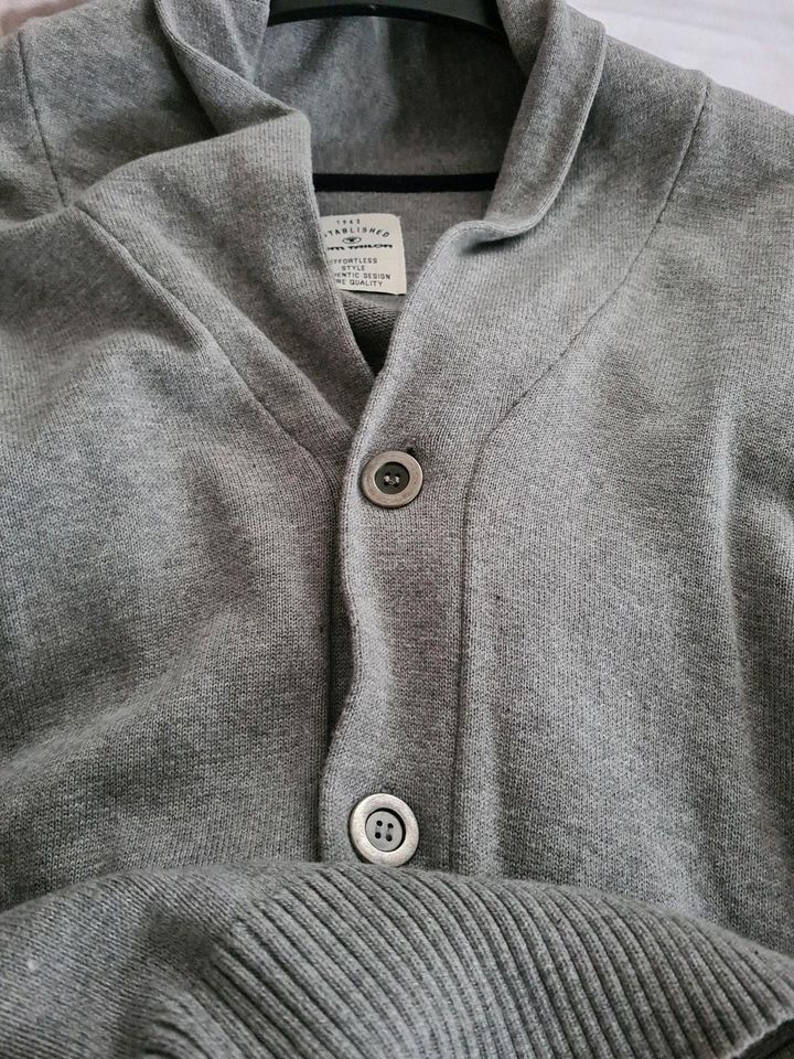 Neu! XXL☆ Herren Strickjacke, Tom Tailor  grau, Pulli in Neuss