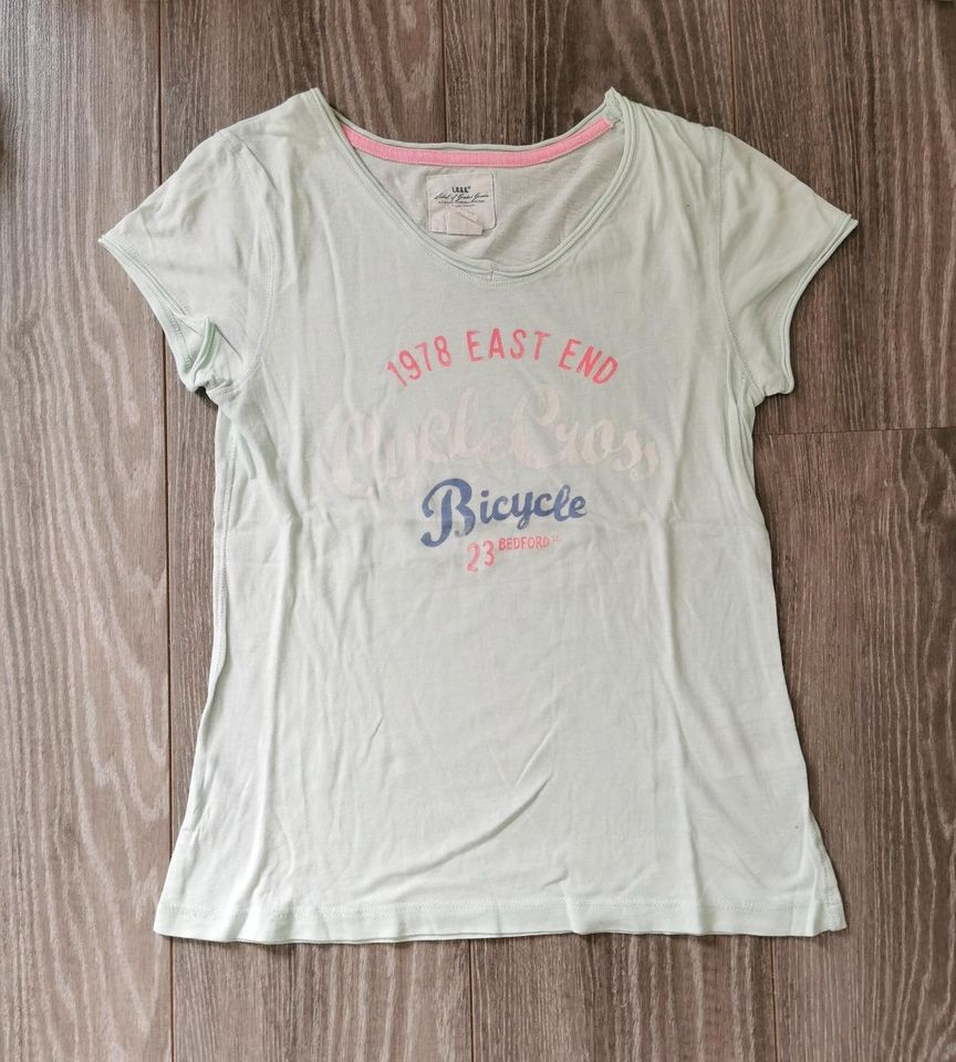 T-Shirts Blusen Gr.146 152 158 164 Benetton, Zara, Hilfiger, H&M in Braunschweig