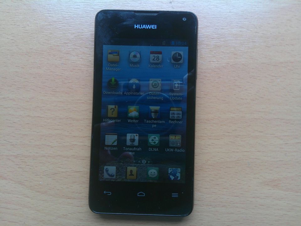 Smartphone  Huawei  Y300-0100 !! in Esens