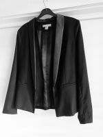 Blazer schwarz von H&M, Größe 40, inkl. Tuch mit Pailetten Niedersachsen - Lohne (Oldenburg) Vorschau