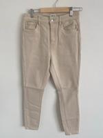 Only Jeans Beige 28/32 Neu Nordrhein-Westfalen - Wesel Vorschau