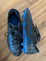 Nike Fußballschuhe Größe 42,5, super Zustand! Hessen - Grebenhain Vorschau