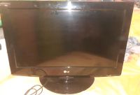 Fernseher TV LG 32 Zoll 80cm breit Monitor schwenkbar Nordrhein-Westfalen - Sonsbeck Vorschau