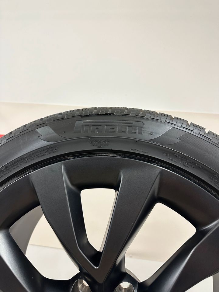 NEU - Tesla Model X Plaid Winter Radsatz Pirelli in Büddenstedt