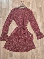 Kleid rot/Muster Gr.S/36 Bayern - Nittenau Vorschau