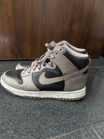 Nike Dunk High Moon Fossil Nordrhein-Westfalen - Schwerte Vorschau