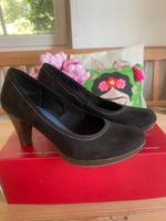 Markco Tozzi pumps 7 cm Absatz schwarz wildleder Bayern - Neufahrn Vorschau